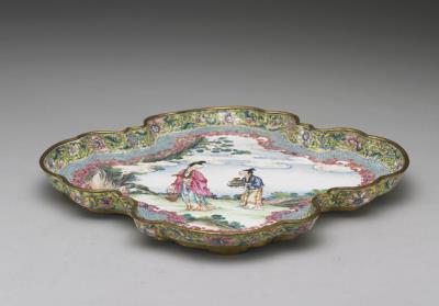 图片[2]-Painted enamel flower-shaped tea tray, Qianlong reign (1736-1795), Qing dynasty-China Archive